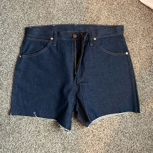 Wrangler cut off shorts
